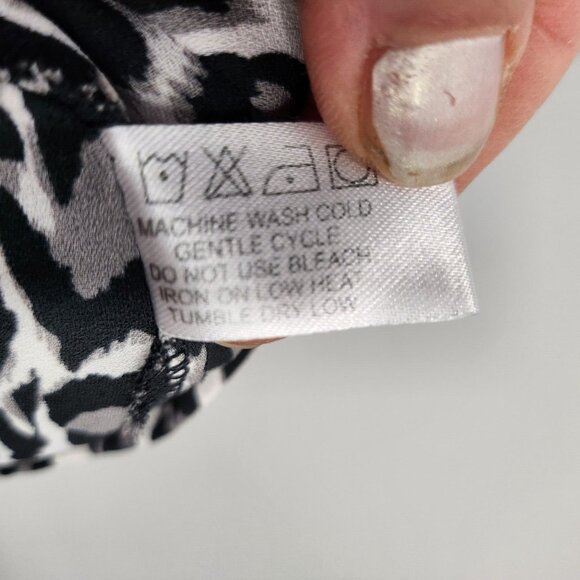 Cynthia Rowley Womens Top Size Small Black White Animal Print Long Sleeve Office - Picture 5 of 9